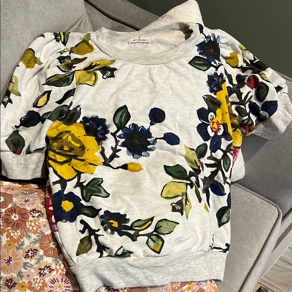 Anthropologie t.la Print Short Sleeve Sweatshirt